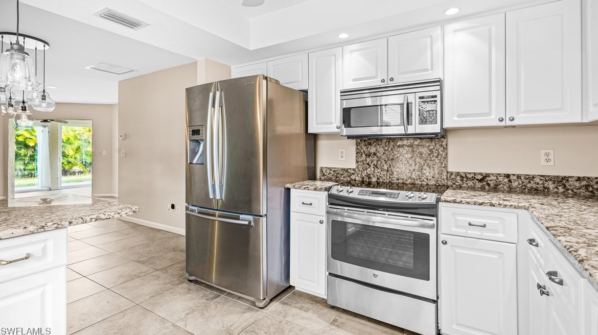 11258 Ln Coruna Ln, Bonita Springs FL  34135 exterior