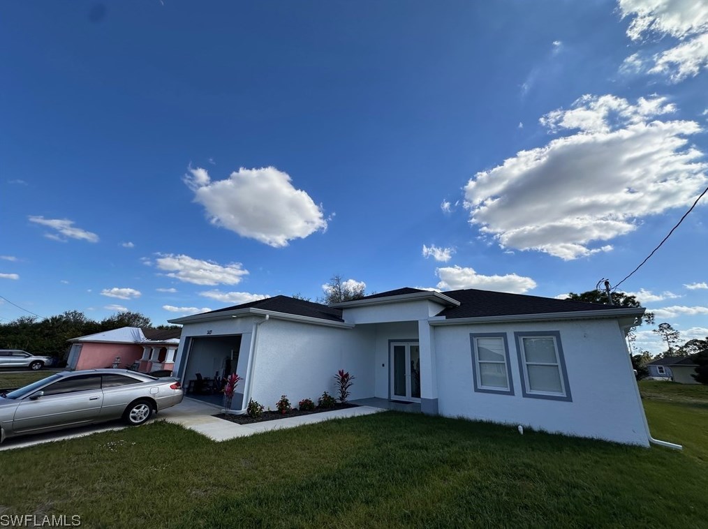 3417 40th St, Lehigh Acres, FL 33976-4637