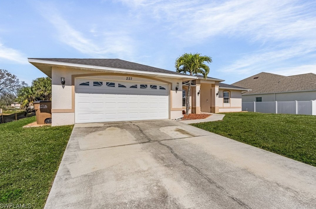 227 Nw 4th St, Cape Coral, FL 33993