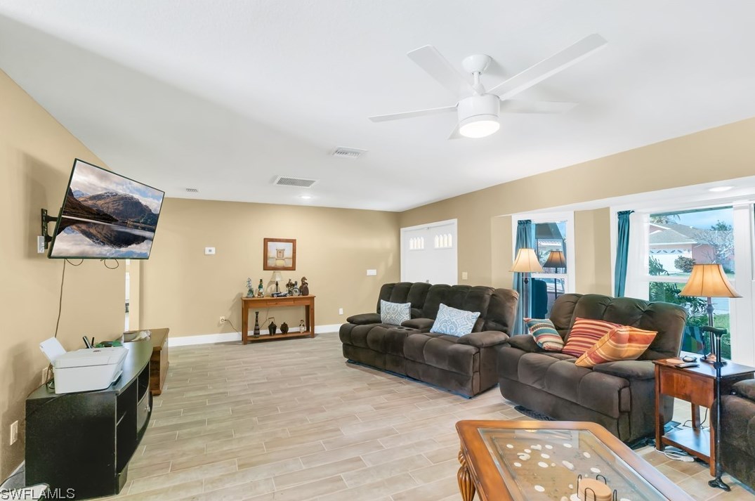 4133 Sw 6th Pl, Cape Coral, FL 33914