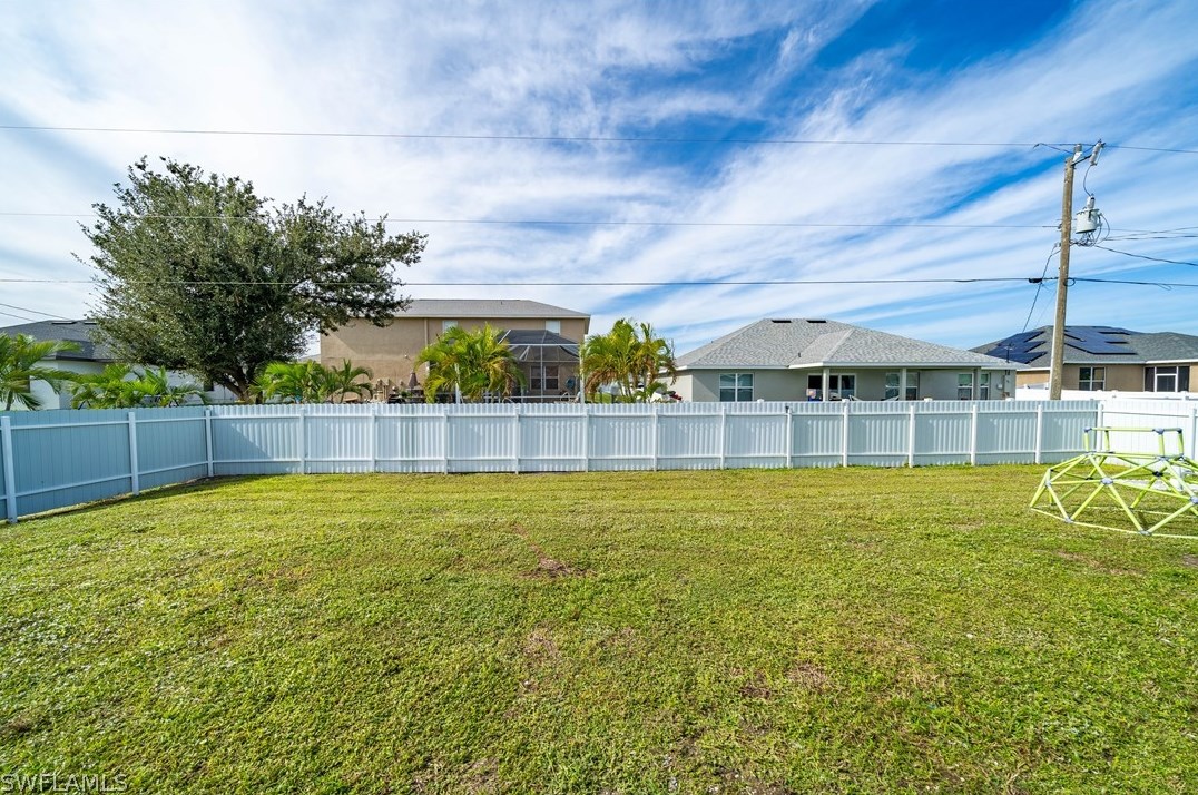 1136 5 Ave, Cape Coral FL  33990-0028 exterior