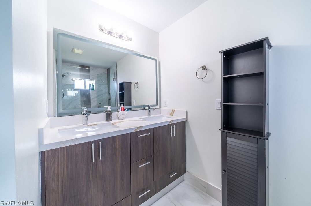 1136 5 Ave, Cape Coral FL  33990-0028 exterior