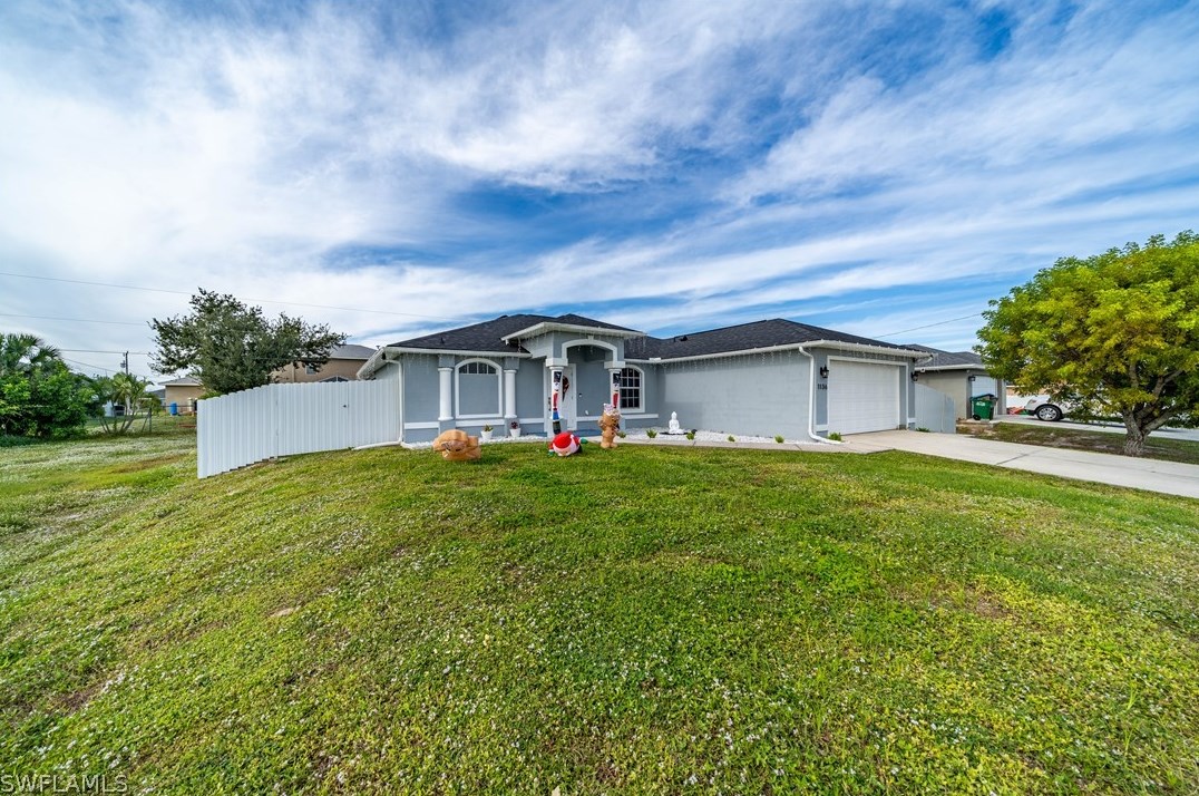 1136 5 Ave, Cape Coral FL  33990-0028 exterior