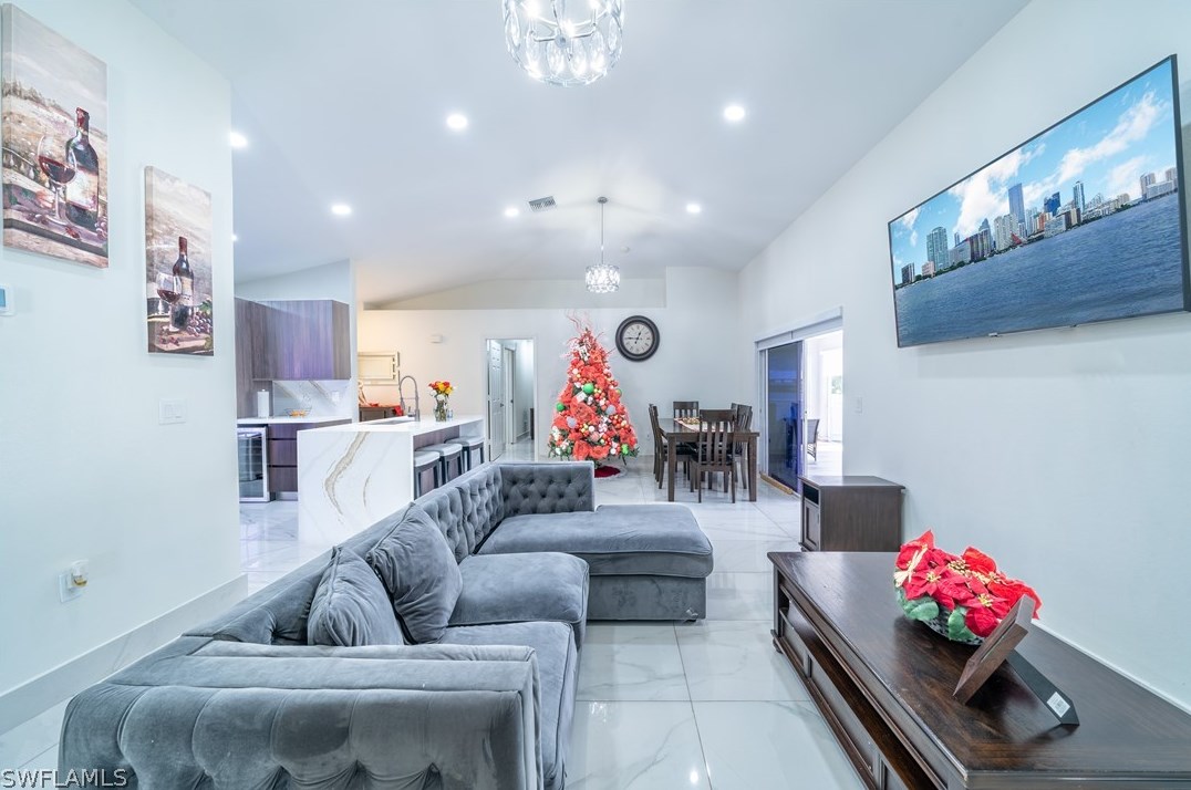 1136 5 Ave, Cape Coral FL  33990-0028 exterior