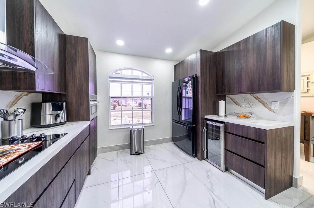 1136 5 Ave, Cape Coral FL  33990-0028 exterior