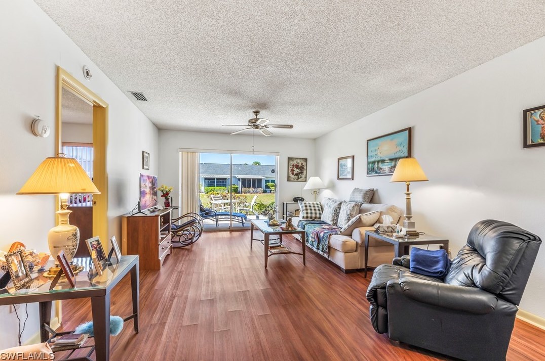 6842 Bogey Dr, Fort Myers FL  exterior