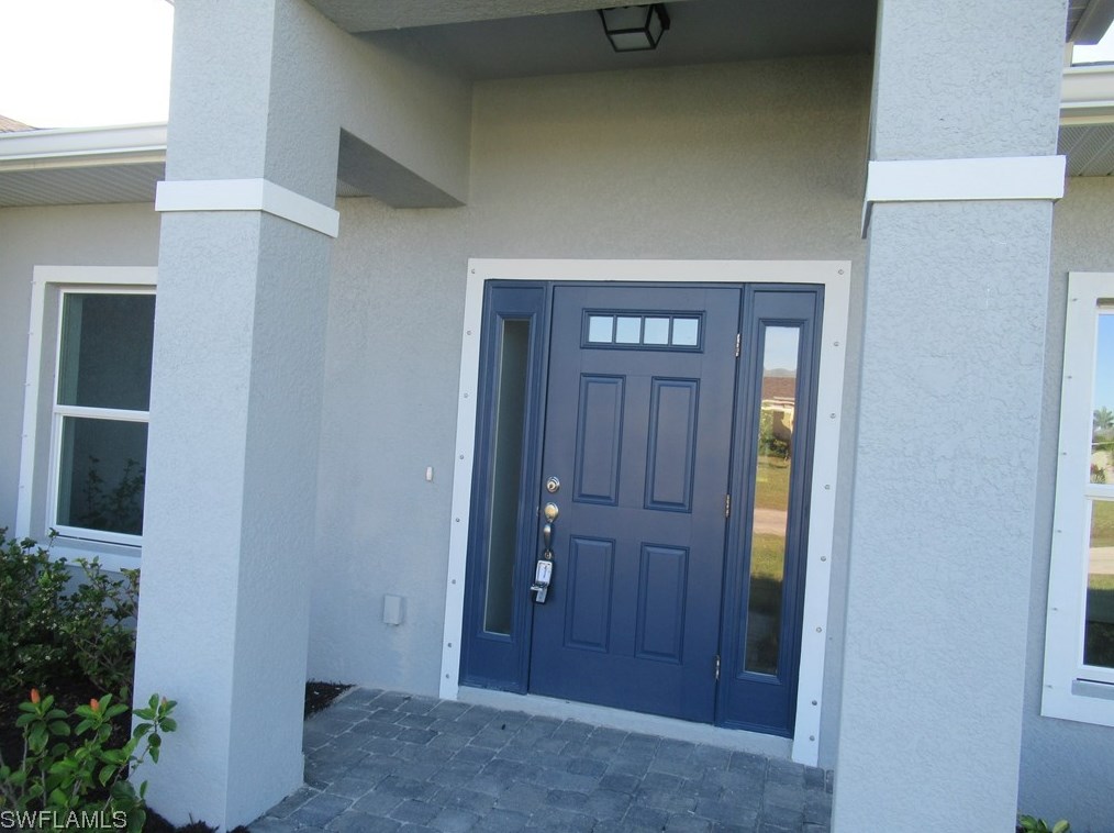 228 Nw 25th Pl, Cape Coral, FL 33993
