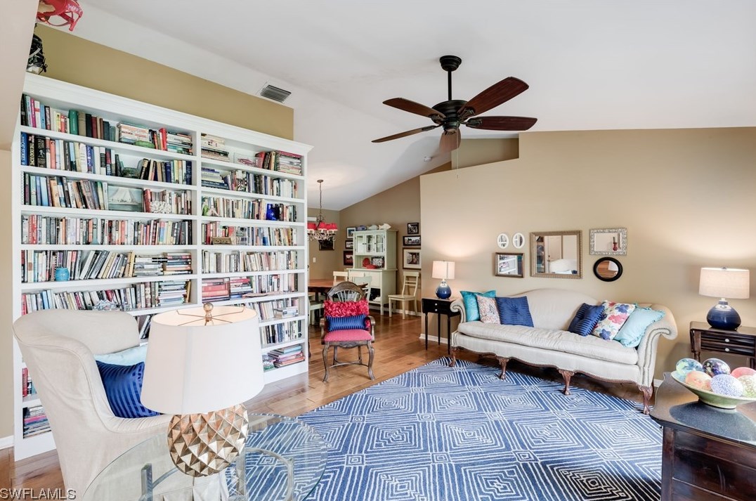 8813 Banyan Cove Cir, Fort Myers, FL 33919-3255