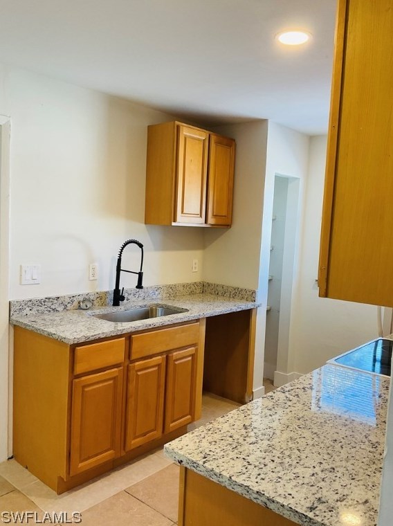 1570 Cypress Dr, Fort Myers FL  33907-2902 exterior