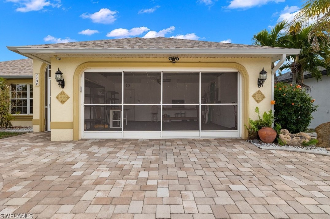 1134 28th Ter, Cape Coral, FL 33904-3915