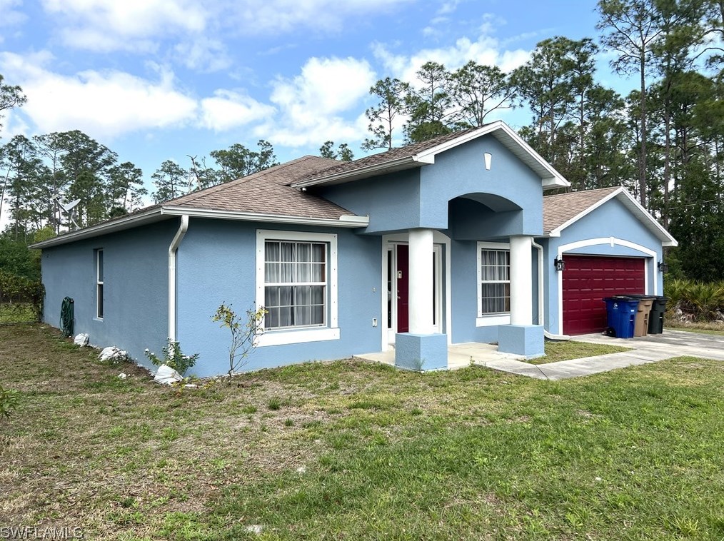 1009 Edison Ave, Lehigh Acres, FL 33972-8030