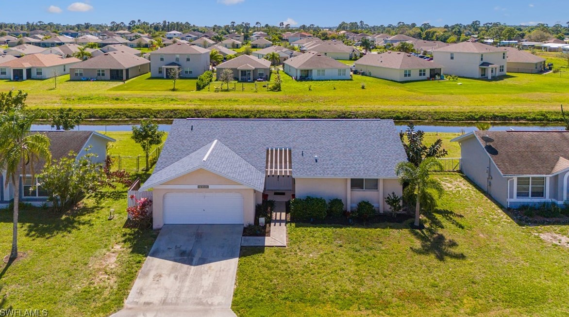 19392 Orchidtree Ct, Lehigh Acres, FL 33936-7325