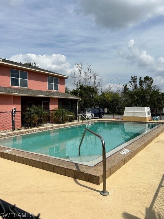 13437 Heald Ln, Fort Myers FL  33908-2951 exterior