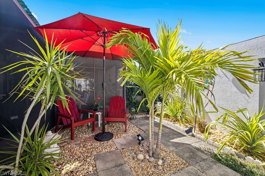 18462 Orangecrest Ct, Lehigh Acres FL  33936-5943 exterior