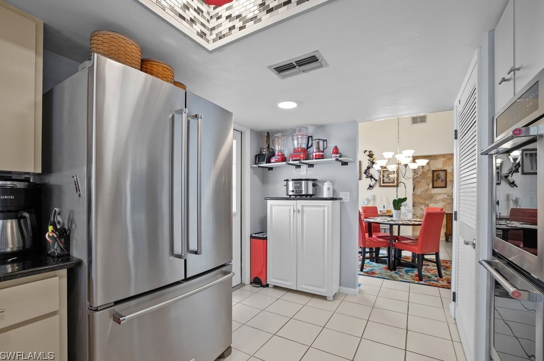 18462 Orangecrest Ct, Lehigh Acres FL  33936-5943 exterior