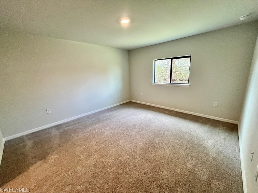 2706 56th St W, Lehigh Acres, FL 33971