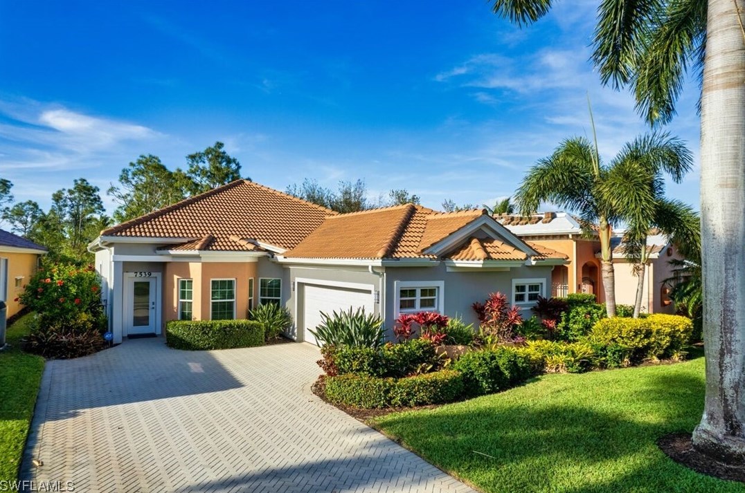7539 Ky Deer Ct, Fort Myers FL  33966-5709 exterior