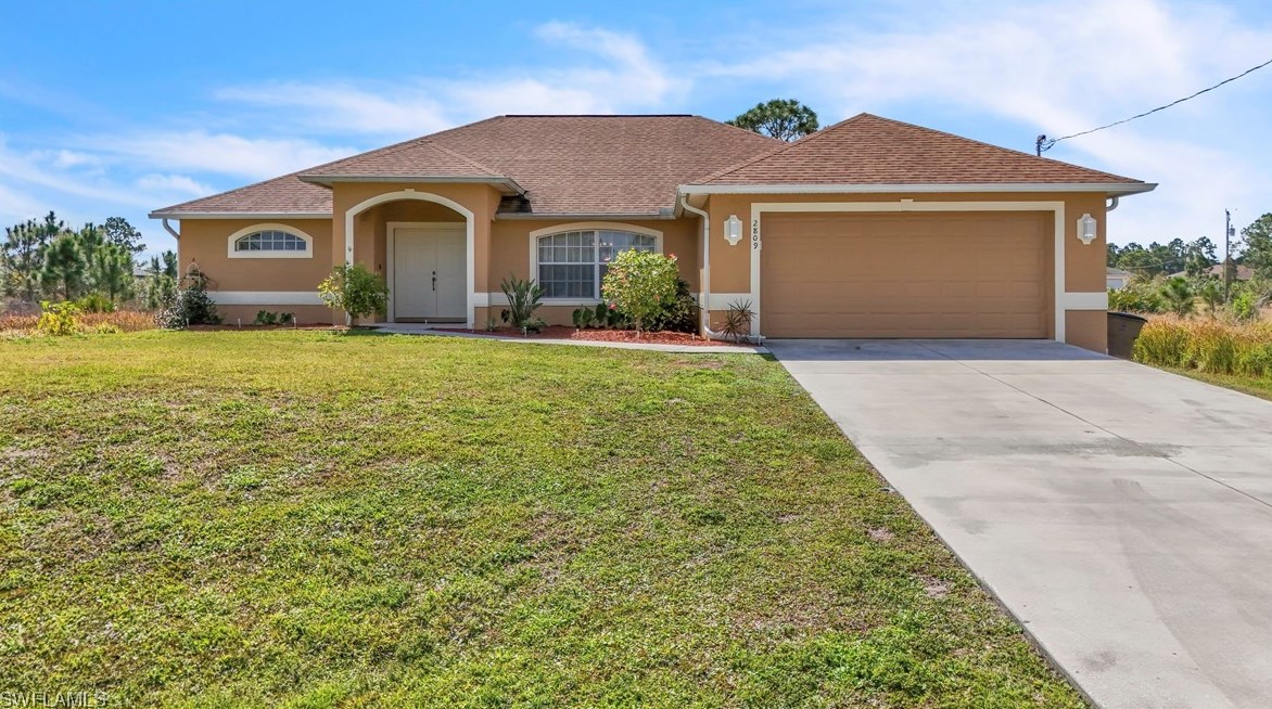 2809 45 St, Lehigh Acres FL 33976-4660 exterior