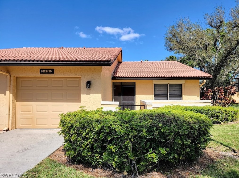 5452 Governors Dr, Fort Myers, FL 33907-7837