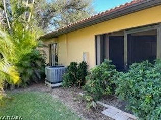 5452 Governors Dr, Fort Myers FL 33907-7837 exterior