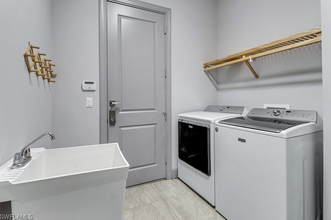 3120 68 St, Naples FL 34105-7225 exterior