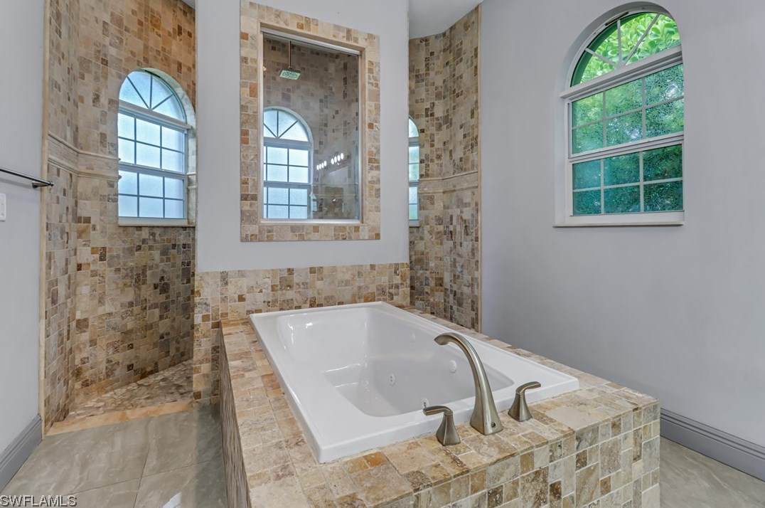 3120 68 St, Naples FL 34105-7225 exterior