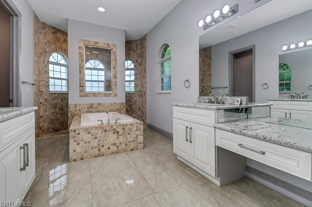 3120 68 St, Naples FL 34105-7225 exterior