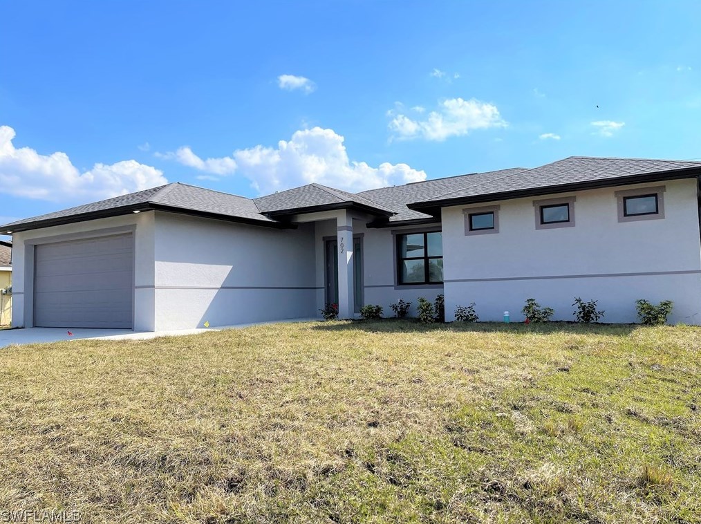 702 Kismet Pkwy E, Cape Coral, FL 33909