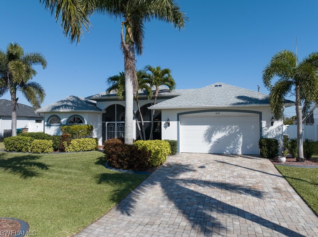 1633 19th Ln, Cape Coral, FL 33990-4114