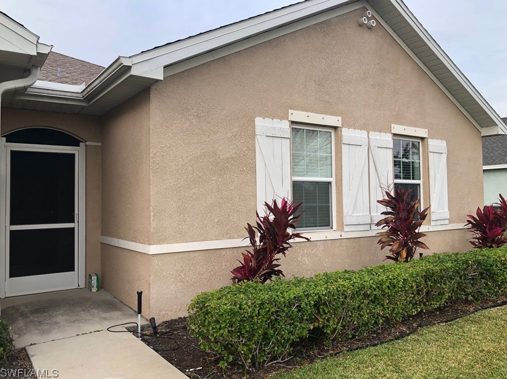 143 Se 29th St, Cape Coral, FL 33904