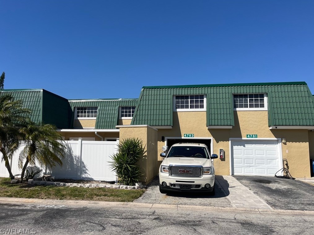 4783 Albacore Ln, Fort Myers, FL 33919-3346