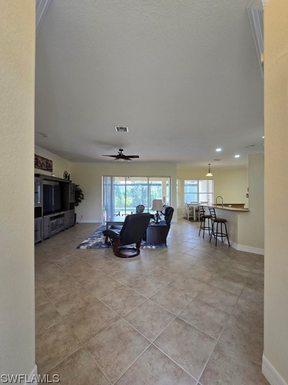 2016 22nd Ter, Cape Coral, FL 33993-3889