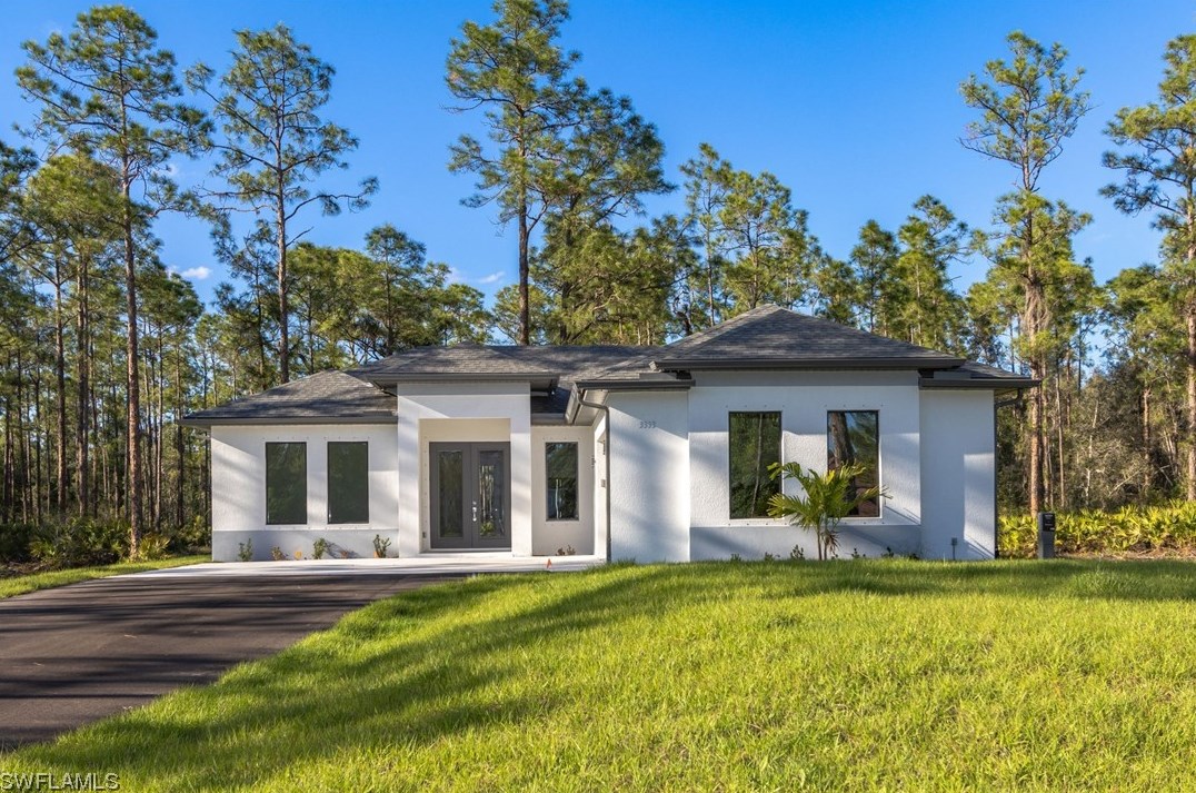 2865 16th Ave Ne, Naples, FL 34120