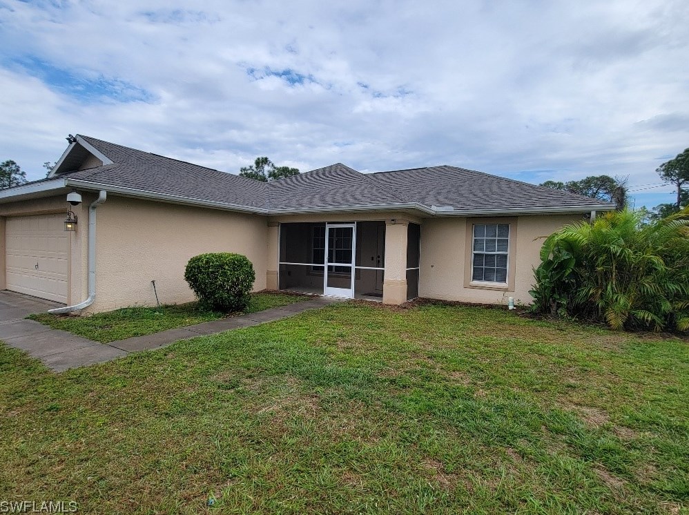 103 E 11th St, Lehigh Acres, FL 33972