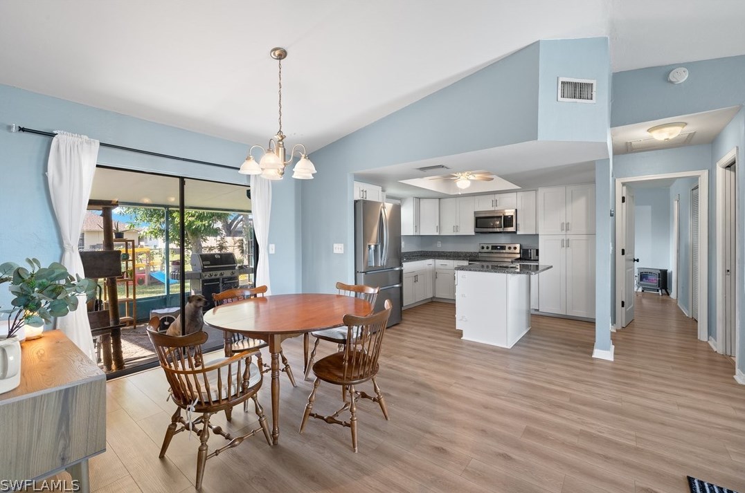 310 Se 17th Terrace, Cape Coral, FL 33990
