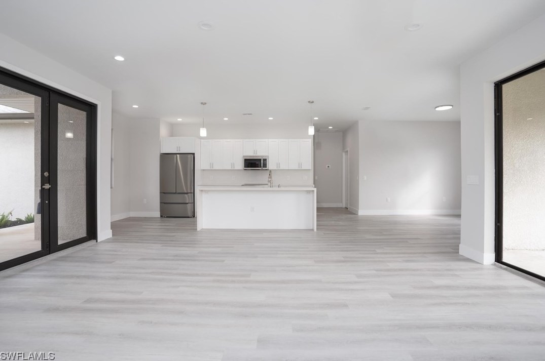 2813 45 St, Lehigh Acres FL 33976-4709 exterior