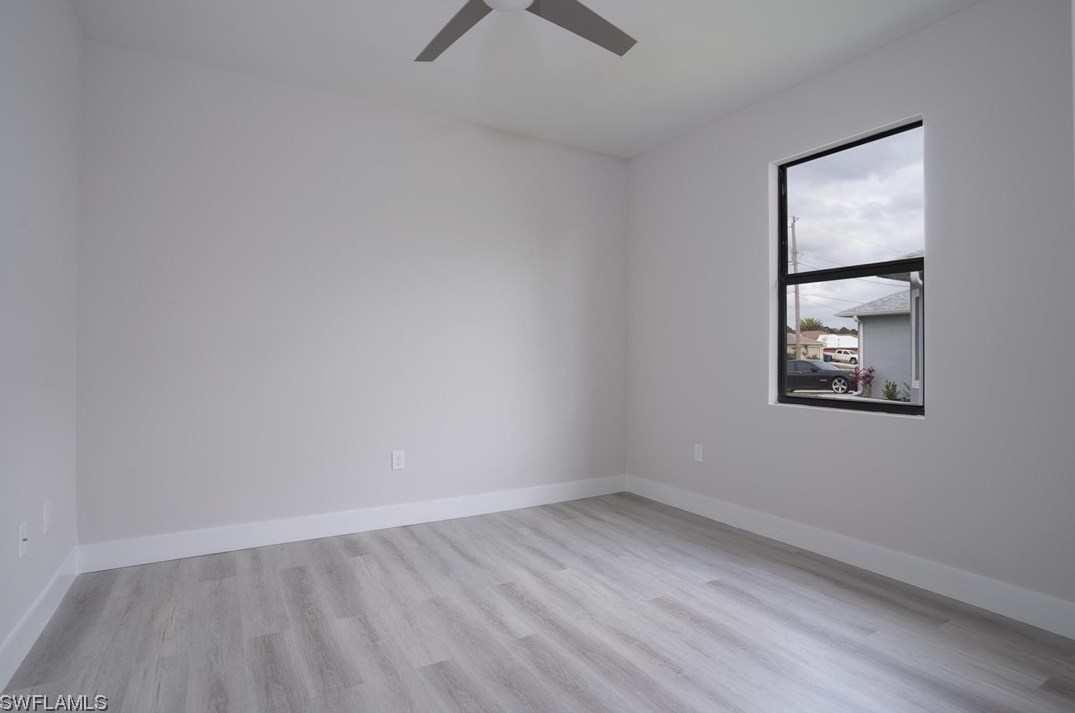 2813 45 St, Lehigh Acres FL 33976-4709 exterior