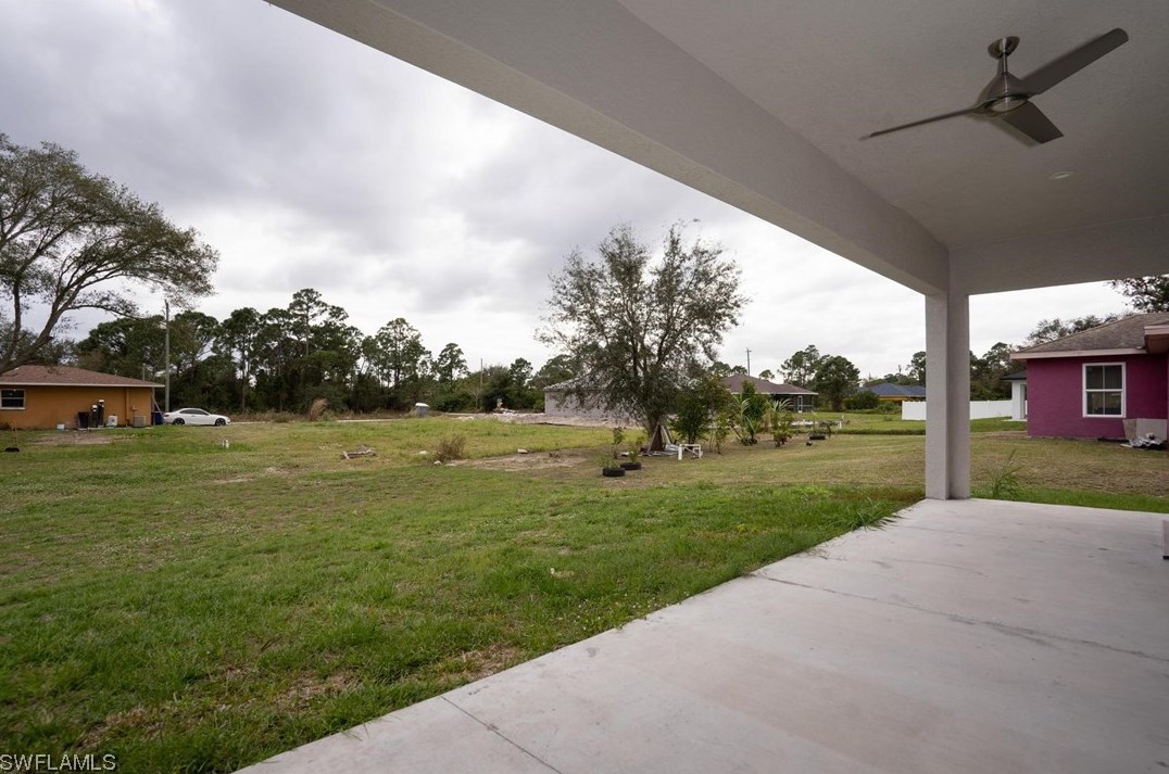 2813 45 St, Lehigh Acres FL 33976-4709 exterior