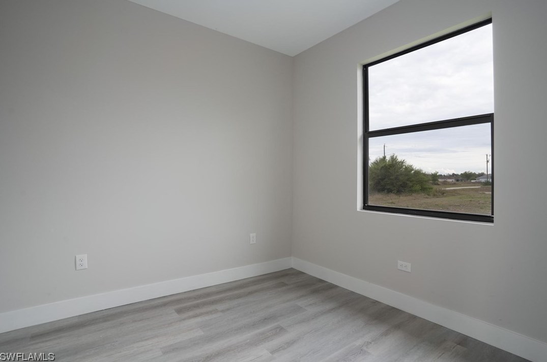 2813 45 St, Lehigh Acres FL 33976-4709 exterior