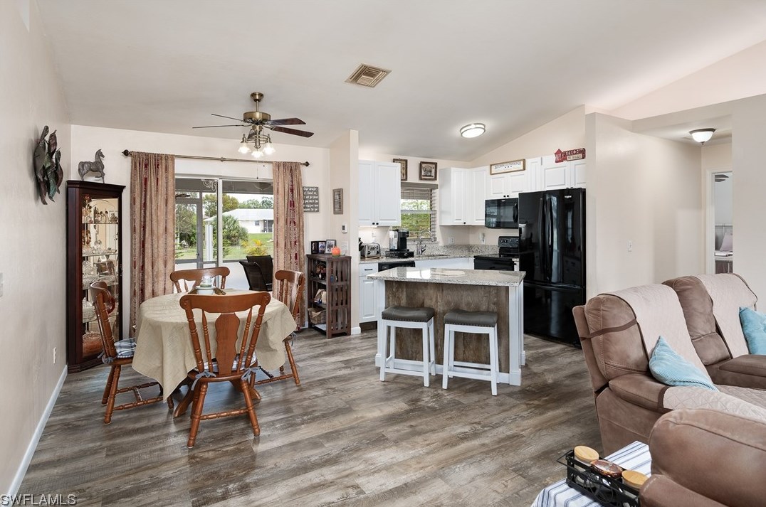 205 Reaville Ct, Fort Myers, FL 33913-7507