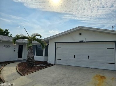 4443 Pacific Cir, Fort Myers, FL 33903-5049