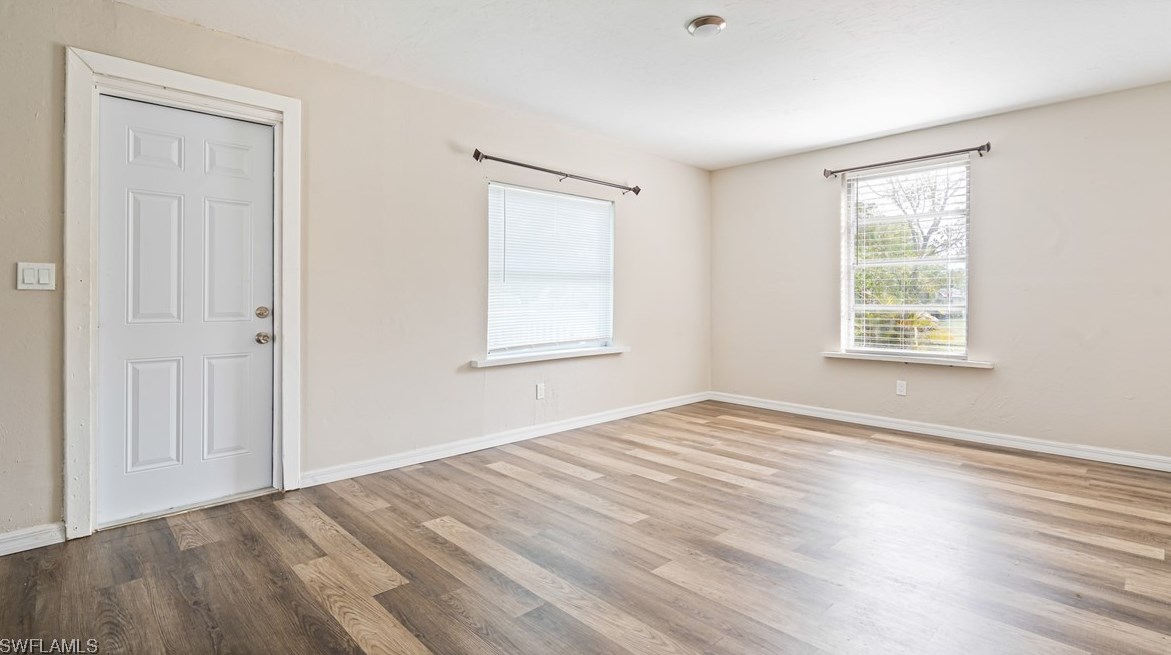 4028 Desoto Ave, Fort Myers, FL 33916-3808