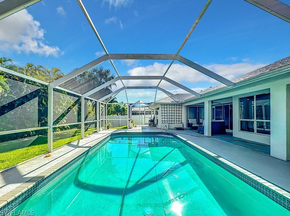 1222 57th St, Cape Coral, FL 33914-8014