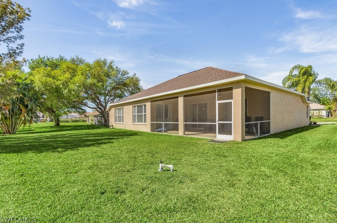 4512 Varsity Cir, Lehigh Acres FL 33971-2060 exterior