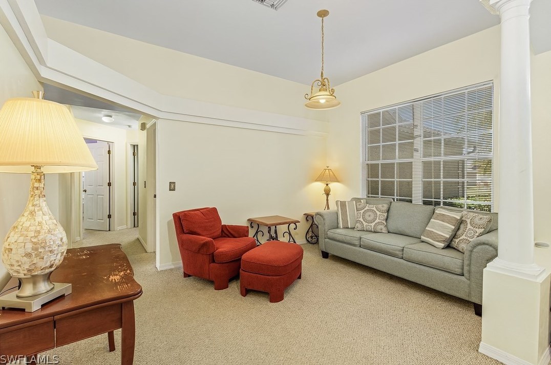 4512 Varsity Cir, Lehigh Acres FL 33971-2060 exterior