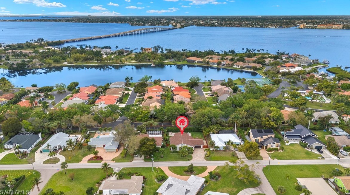 342 Prather Dr, Fort Myers, FL 33919-3126