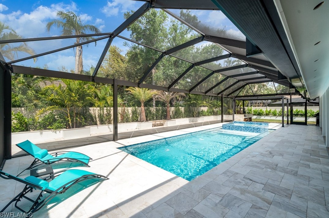 15933 Gleneagle Ct, Fort Myers FL  33908-2460 exterior