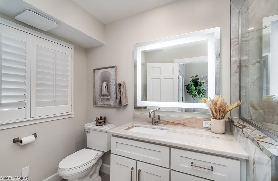 15933 Gleneagle Ct, Fort Myers FL  33908-2460 exterior