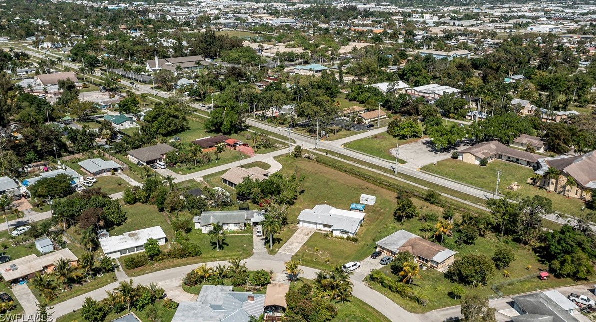 2031 Maravilla Cir, Fort Myers, FL 33901