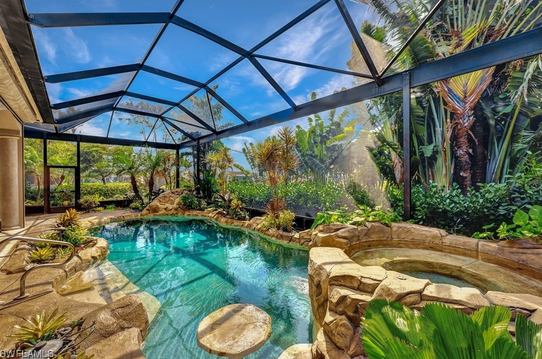 14510 Headwater Bay Ln, Fort Myers, FL 33908-4948